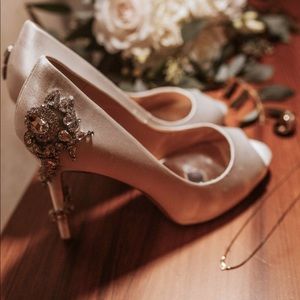 Badgley Mischka White Jeweled Peep Toe Pumps